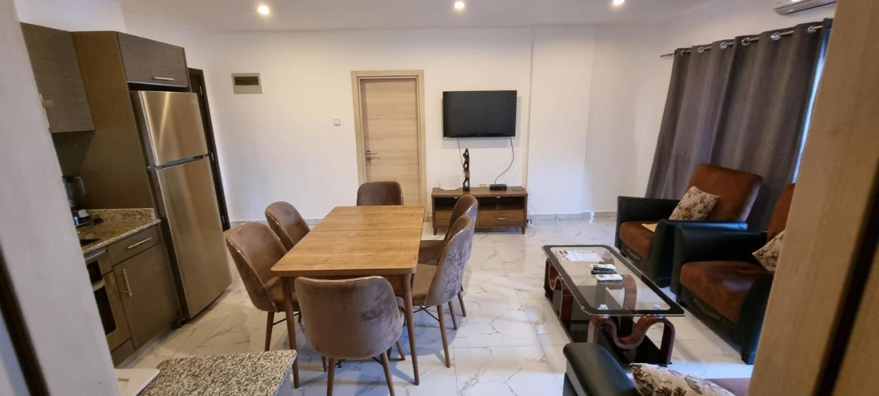 The Gallery Luxury Suites Cpg East Legon Bagian luar foto