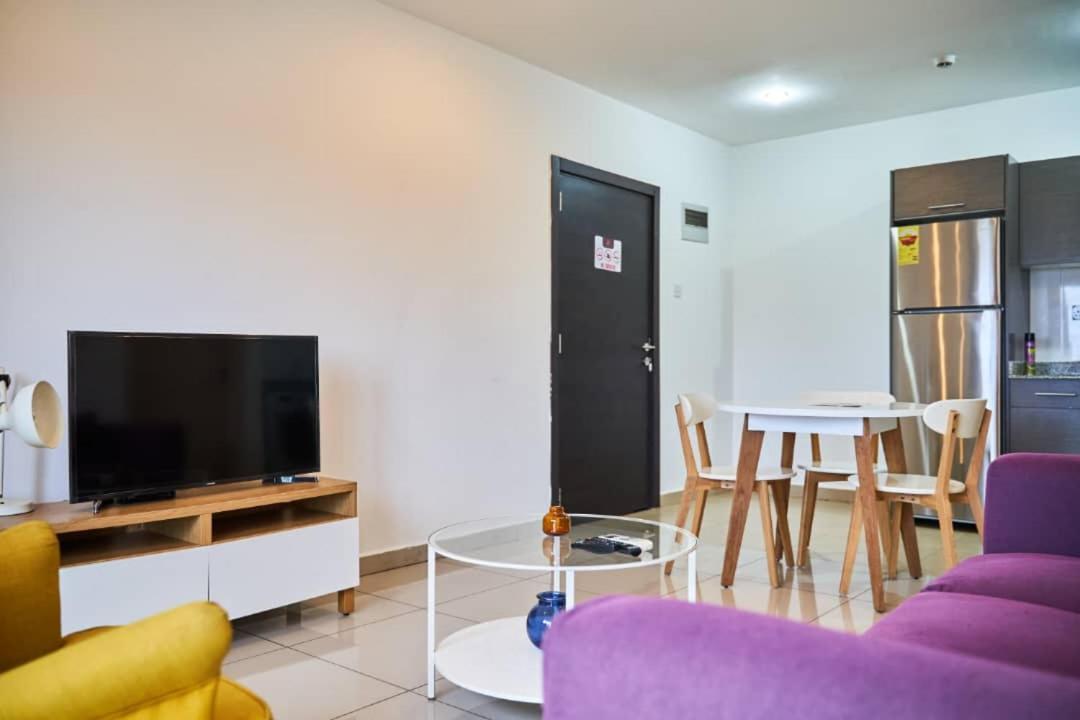 The Gallery Luxury Suites Cpg East Legon Bagian luar foto