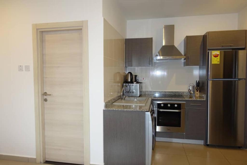 The Gallery Luxury Suites Cpg East Legon Bagian luar foto