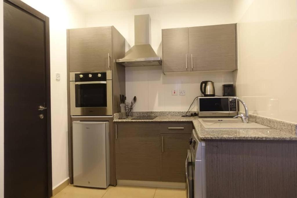 The Gallery Luxury Suites Cpg East Legon Bagian luar foto