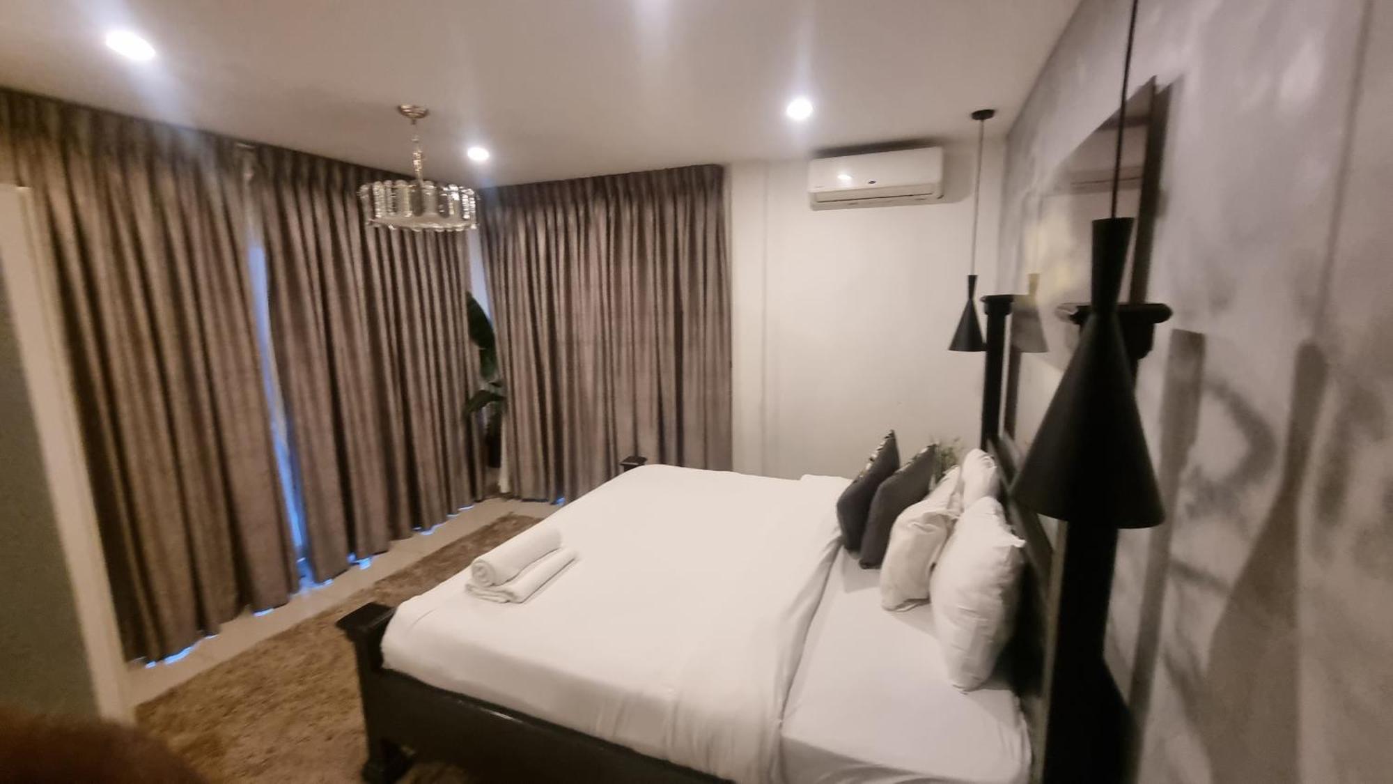 The Gallery Luxury Suites Cpg East Legon Bagian luar foto