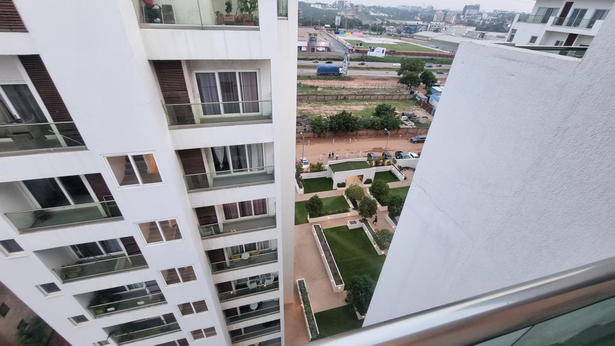 The Gallery Luxury Suites Cpg East Legon Bagian luar foto