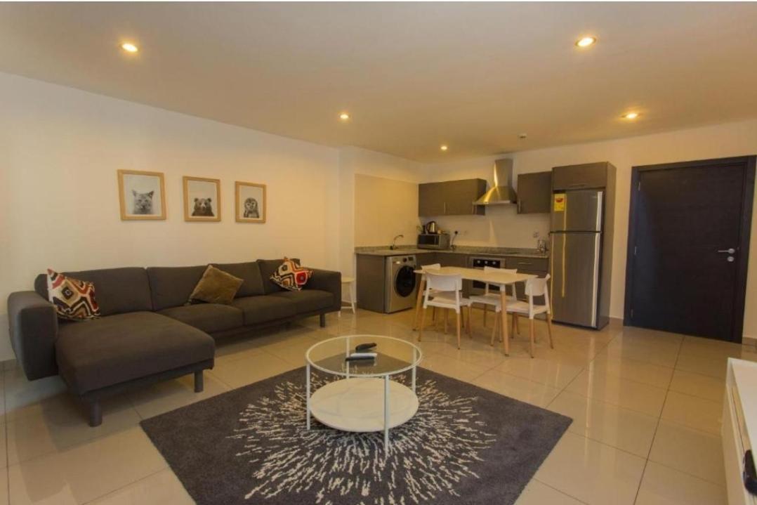 The Gallery Luxury Suites Cpg East Legon Bagian luar foto
